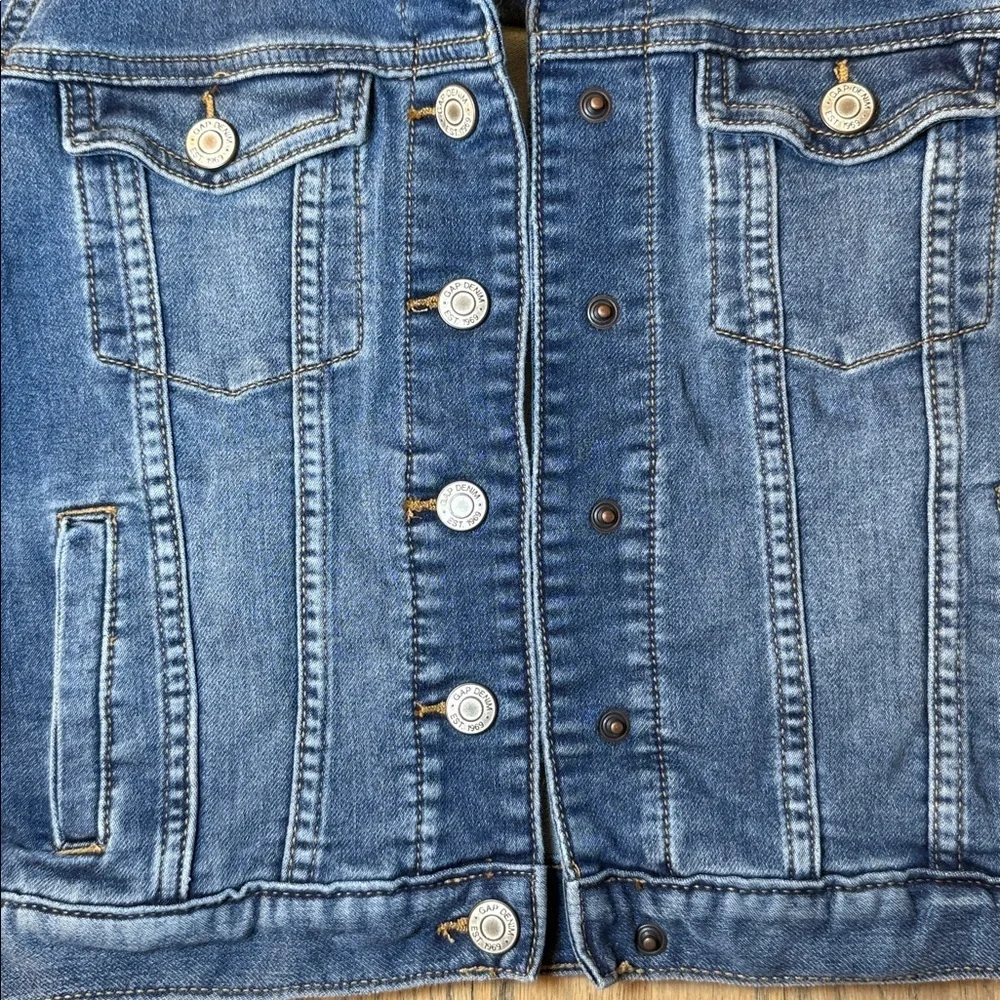 GAP Kids Girls Classic Denim Blue Jean Jacket Size X-Large